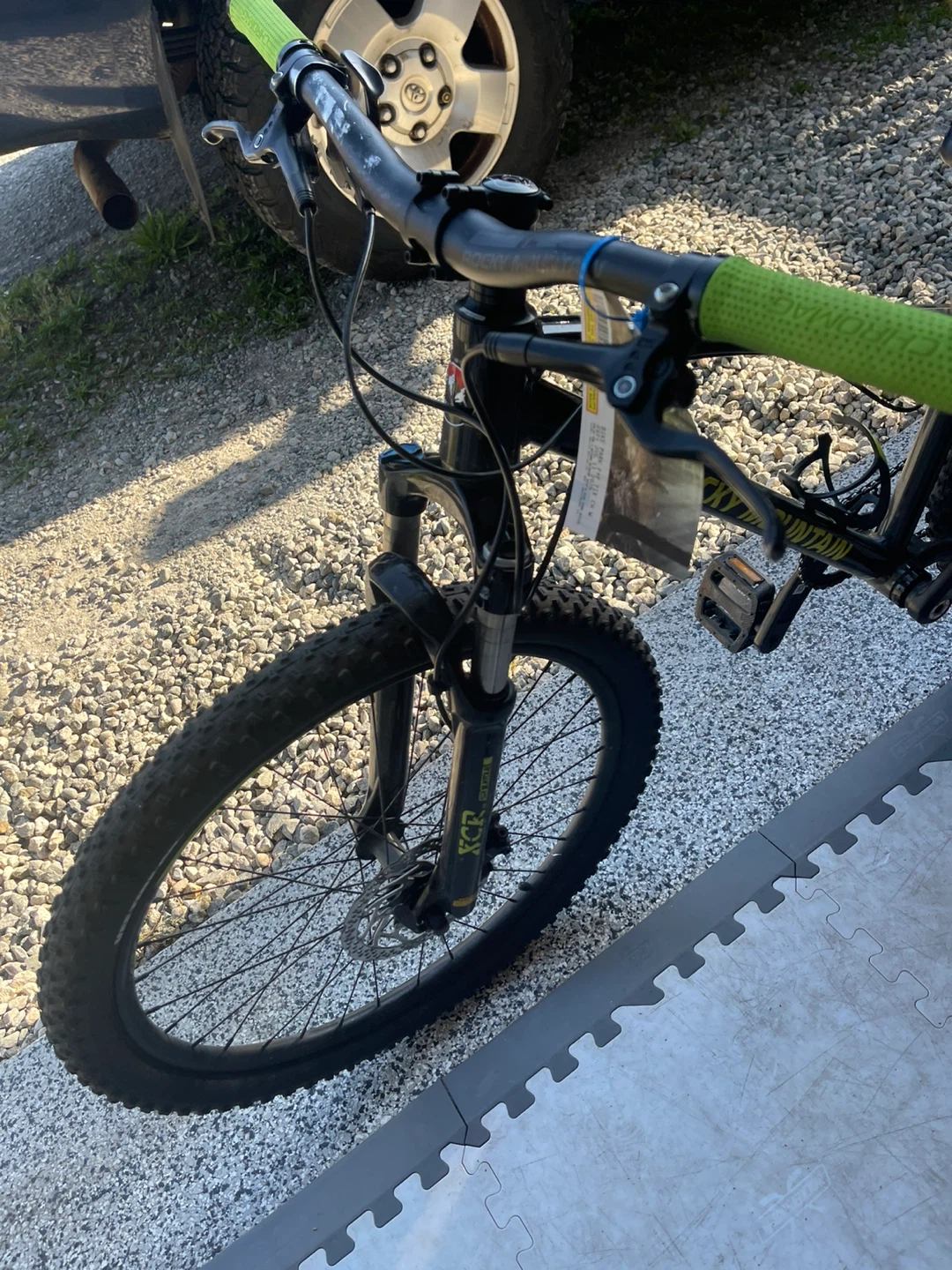 Rocky Mountain Mountain Bike - photo 3
