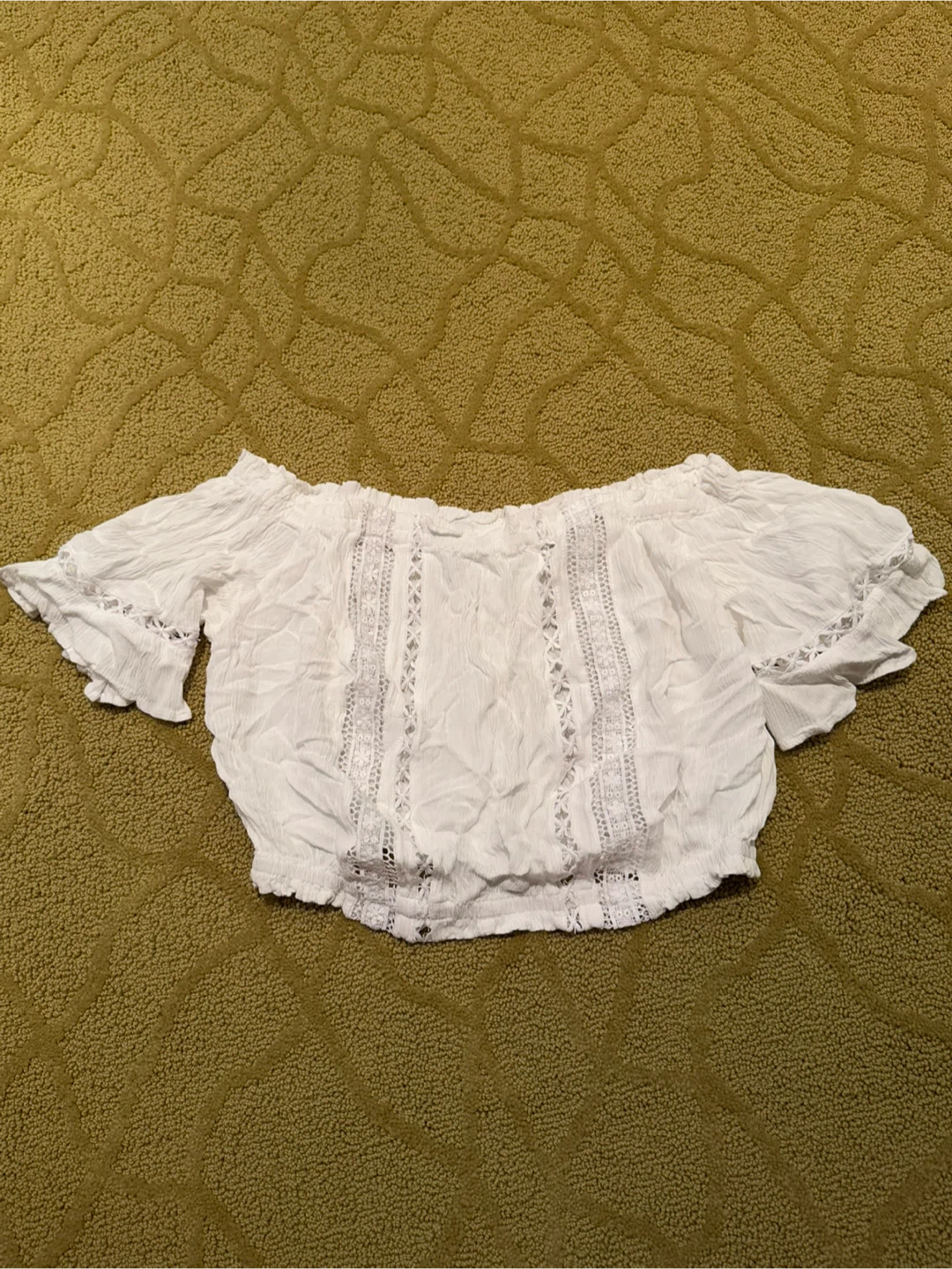 White Off-the-Shoulder Cropped Blouse - S
