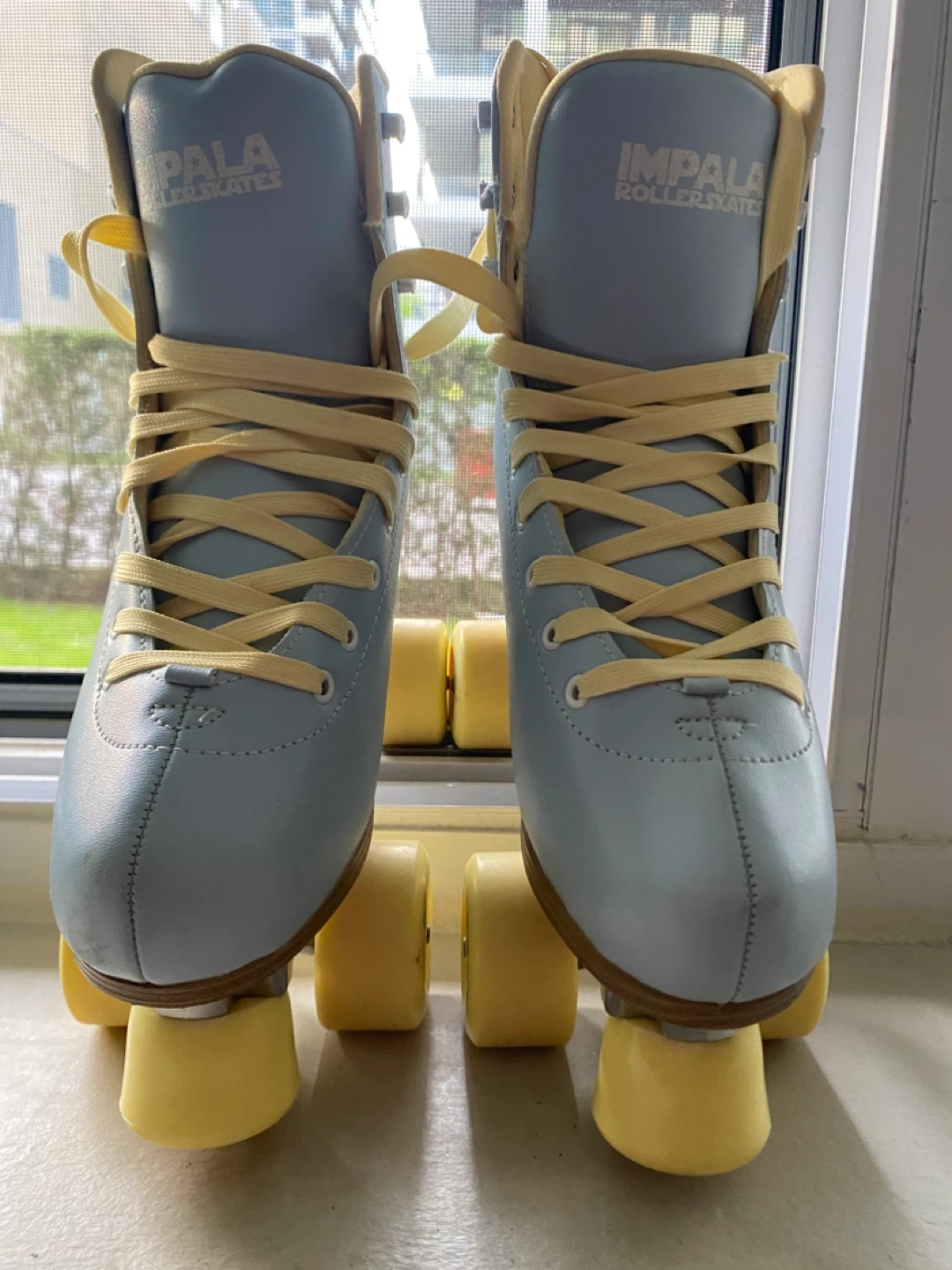 Impala Roller Skates - Women's Size 8 (Blue) - photo 2
