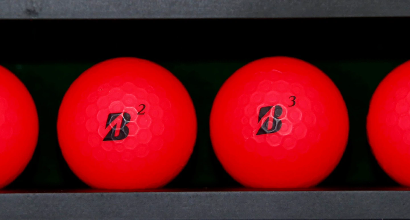 Bridgestone e12 Golf Balls, 12x Red - photo 2