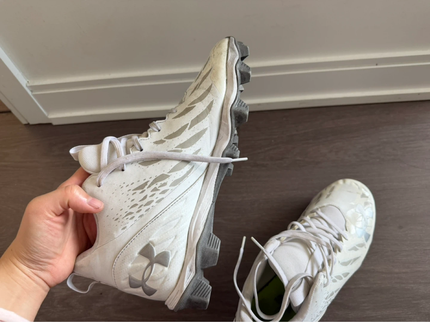 10 US Under Armour White Football Cleats Size 10 - photo 3
