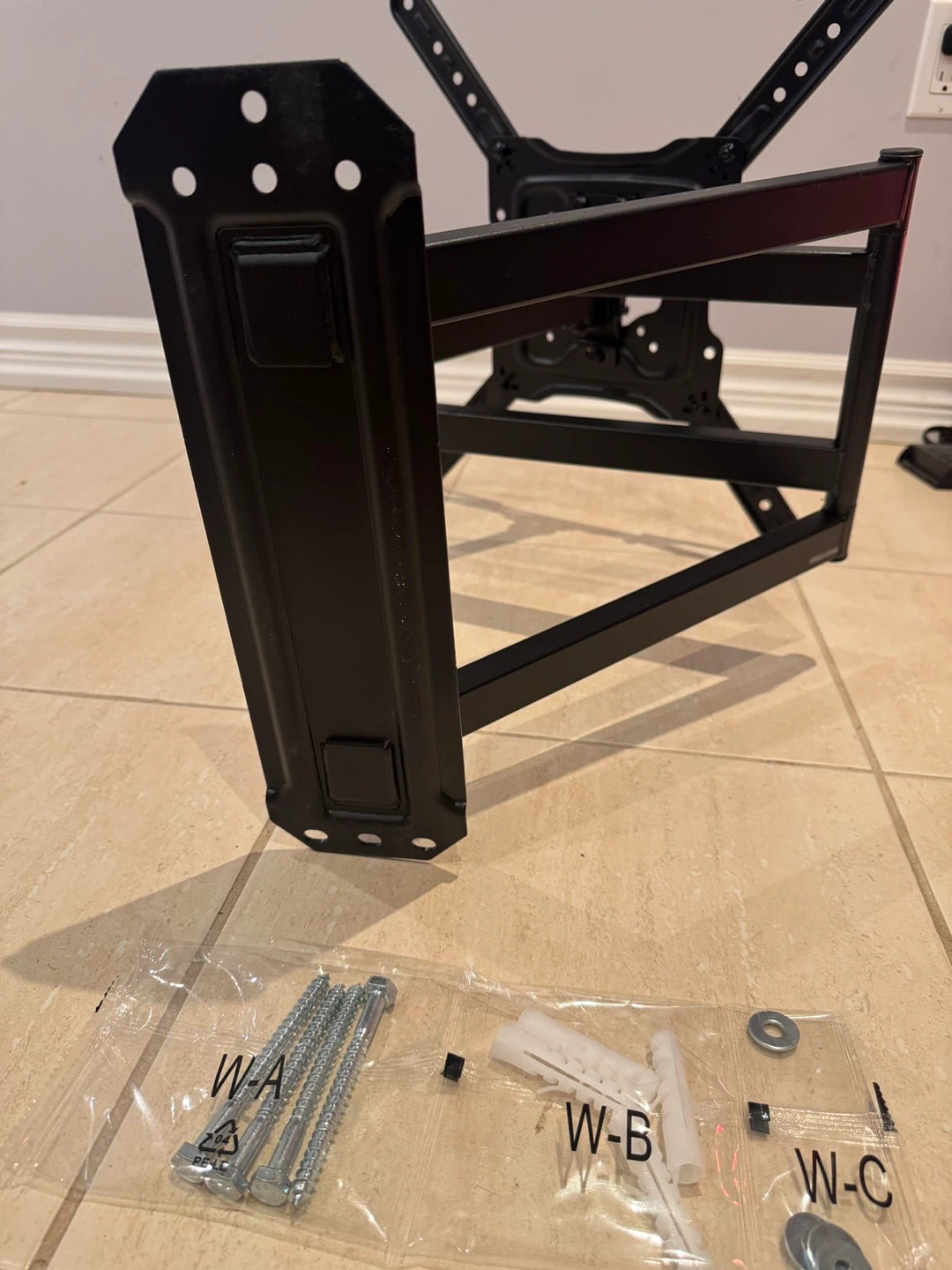 MONTEK TV Wall Mount - photo 3
