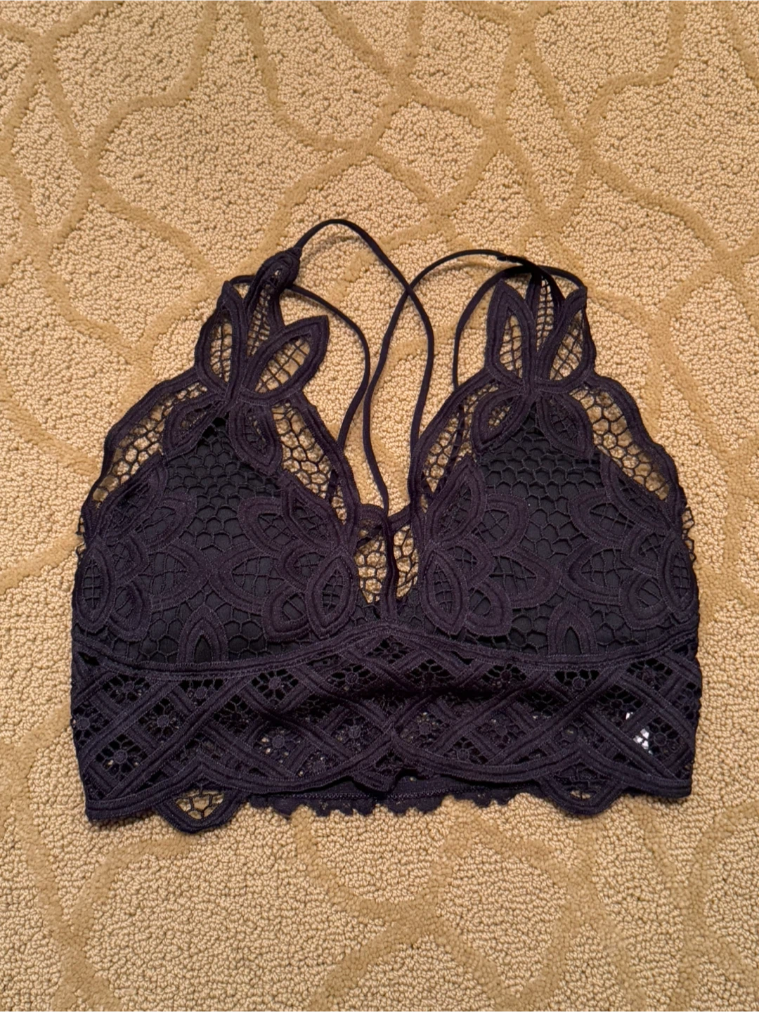 Black Lace Bralette - M