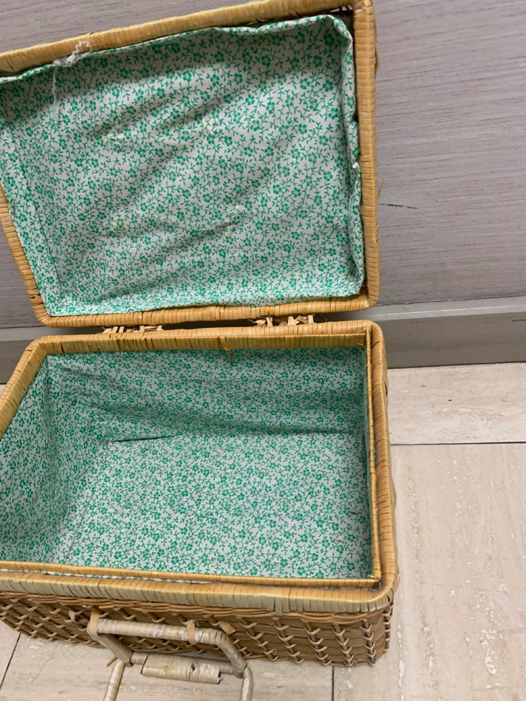 Wicker Storage Basket with Green Floral Lining - photo 4