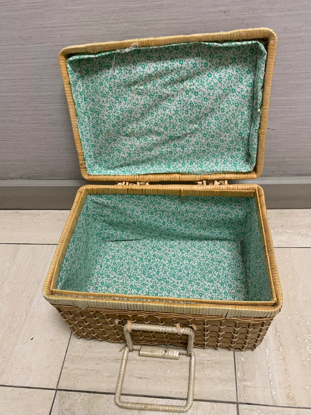 Wicker Storage Basket with Green Floral Lining - photo 3