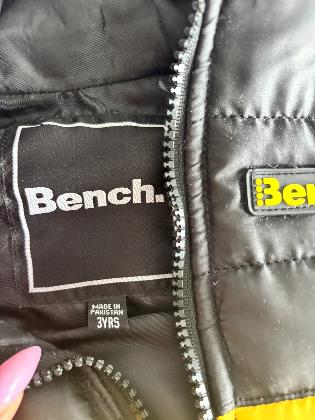Bench. Puffer Vest Yellow/Black 3 Years - photo 2