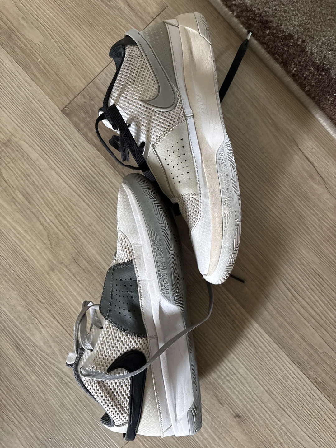 Ja 1 light smoke grey
