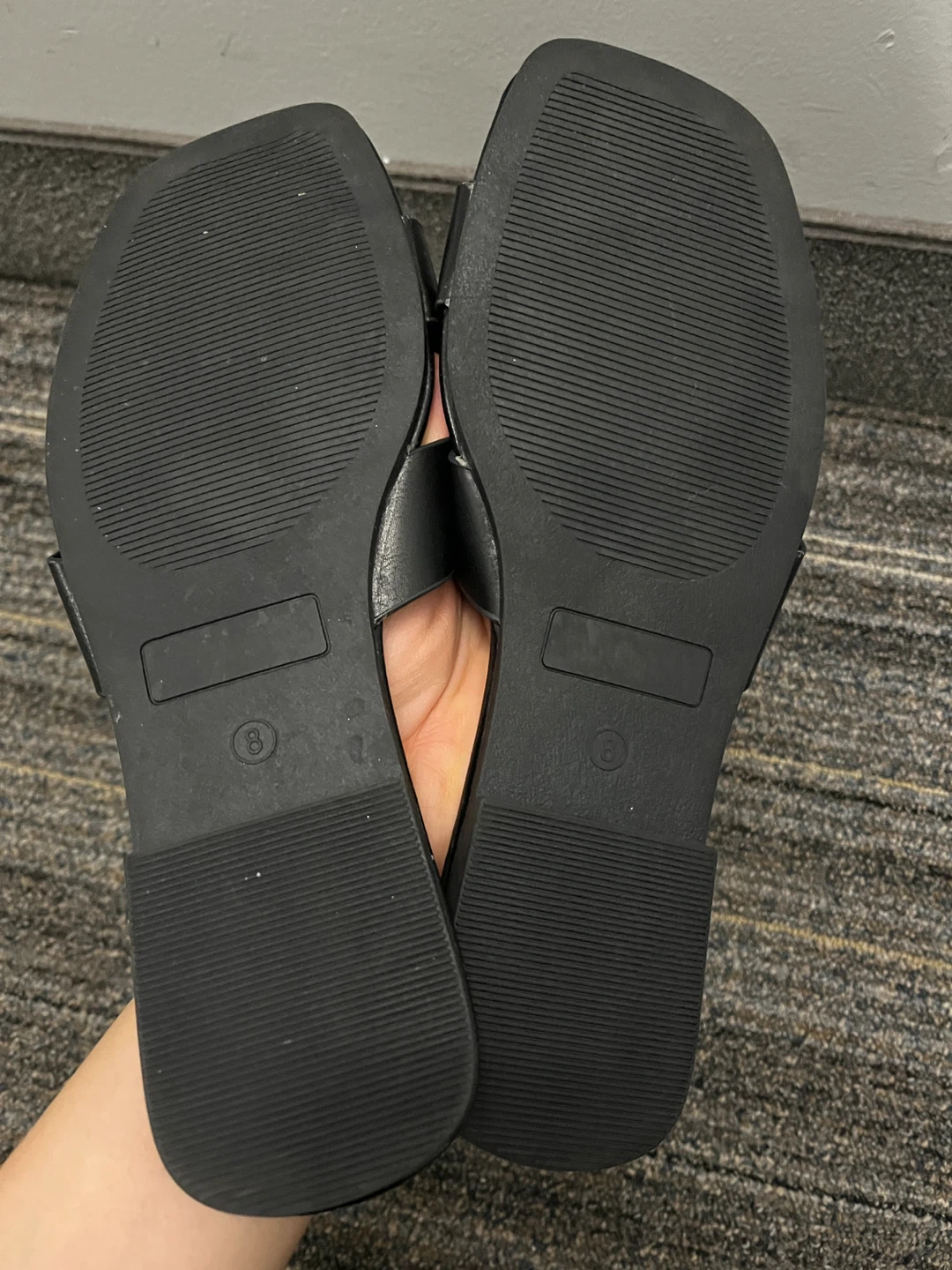 Time and Tru Black Memory Foam Slide Sandals Size 8 - photo 2