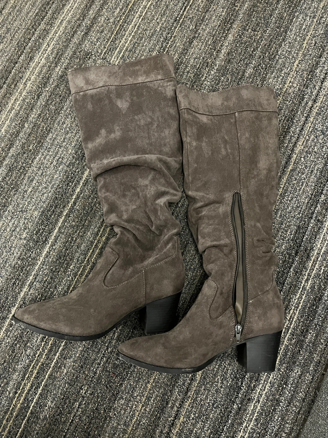 Time & Tru Women's Grey Suede Boots (Size 9) - photo 5