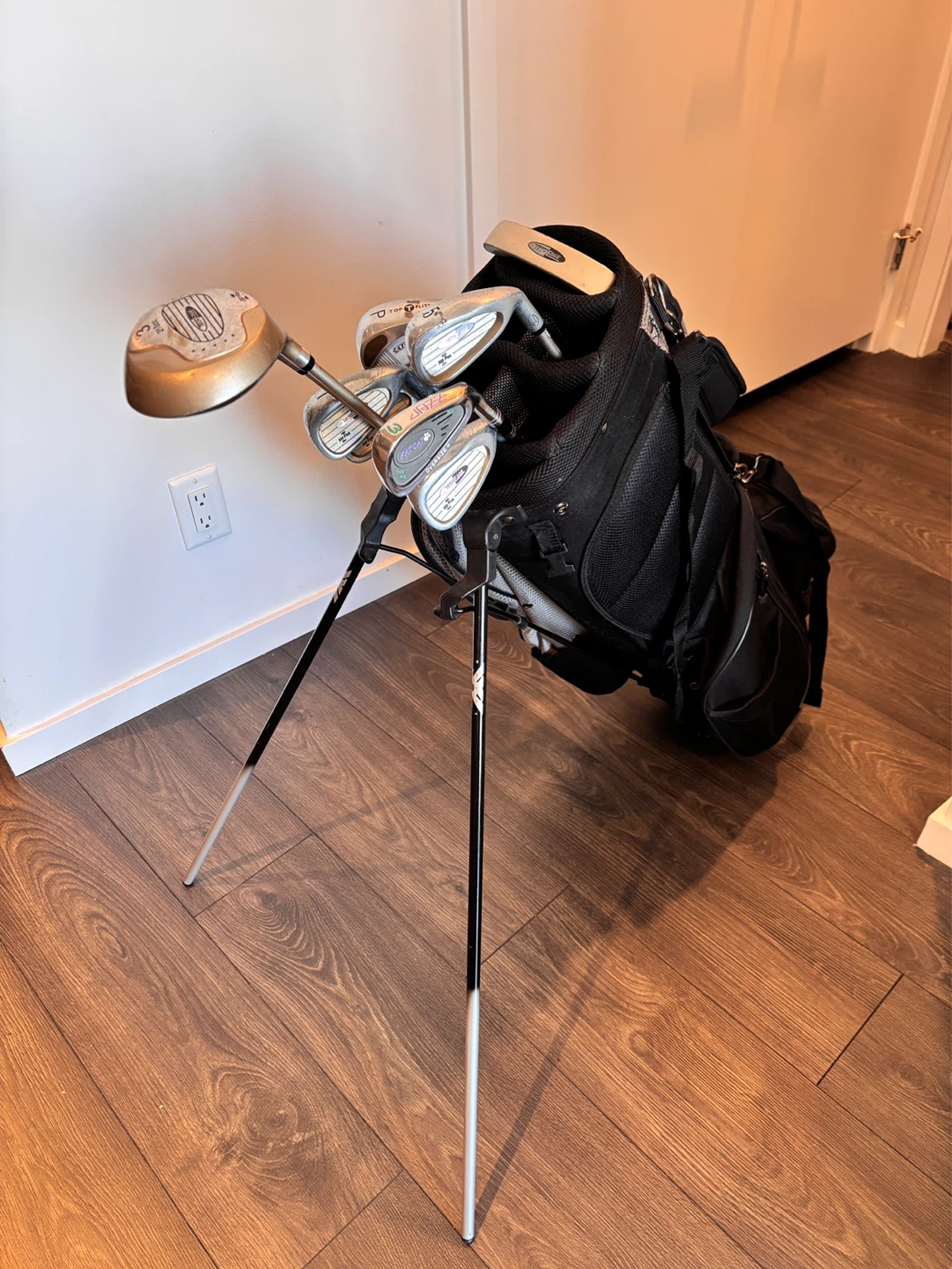Complete Golf Club Set with Bag - photo 2
