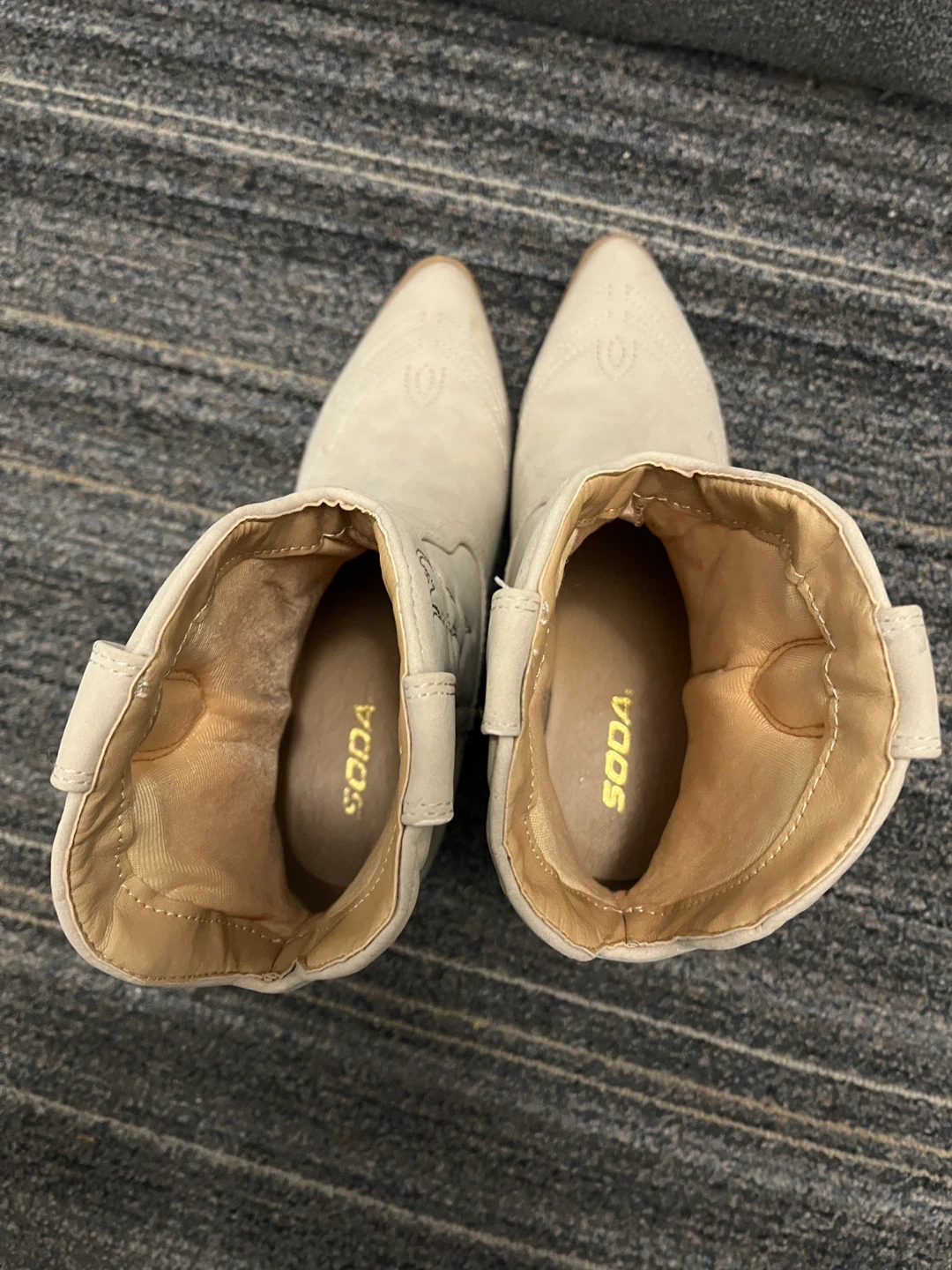 Soda Women's Beige Western Boots Size 9 - photo 4