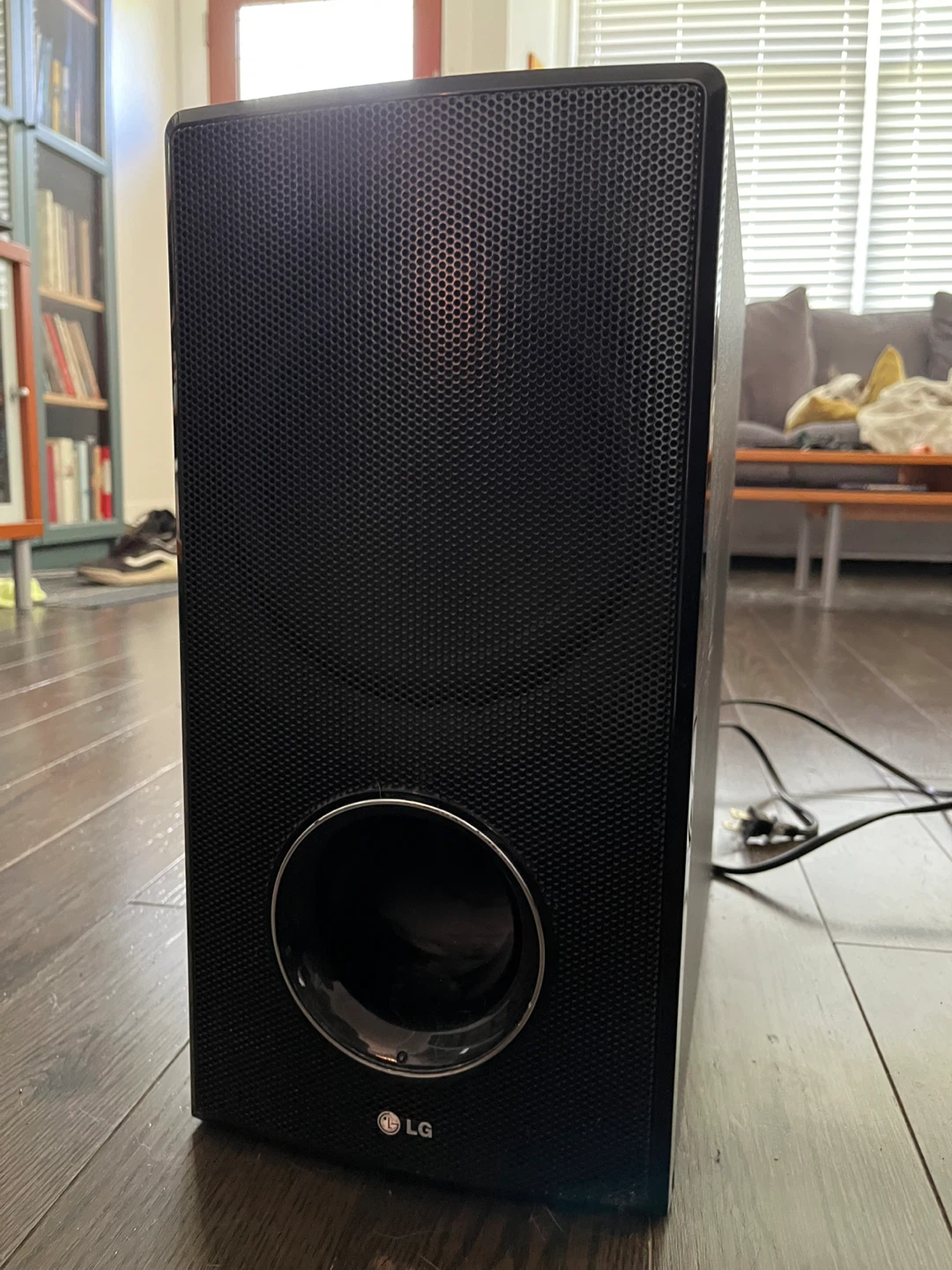 LG Soundbar and Subwoofer System