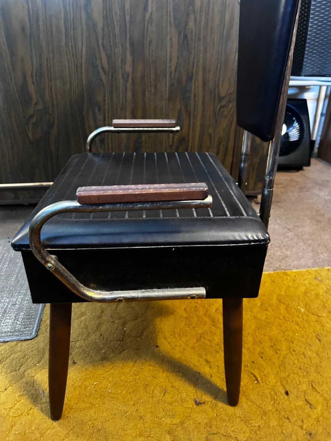 Vintage Valet Chair with Wood Tray and Hanger - photo 3