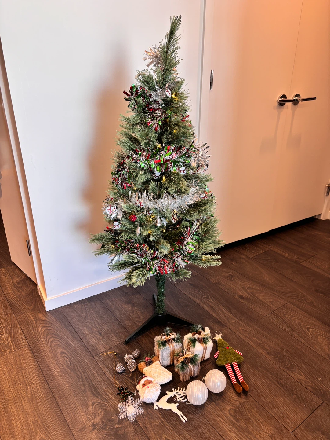 4 ft. LED Pre-Lit Cashmere Christmas Tree with Ornaments