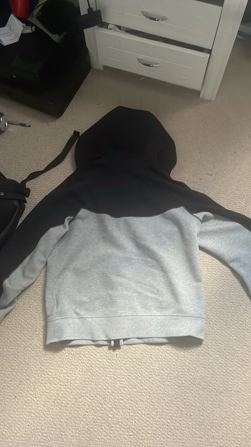 Nike Tech Fleece Full Zip Hoodie and Joggers Set - photo 3