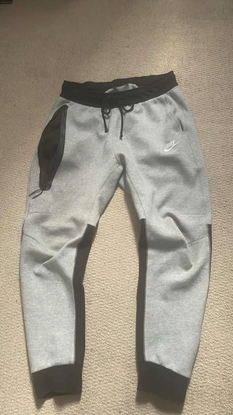 Nike Tech Fleece Full Zip Hoodie and Joggers Set - photo 5