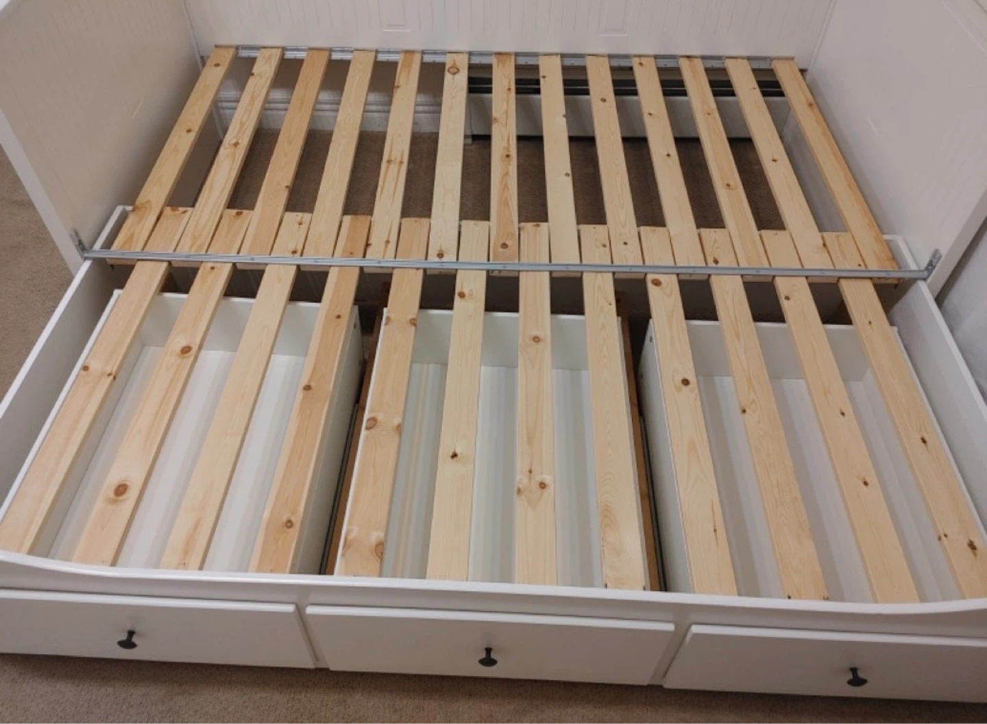 IKEA HEMNES day bed, twin pull out another twin - photo 2