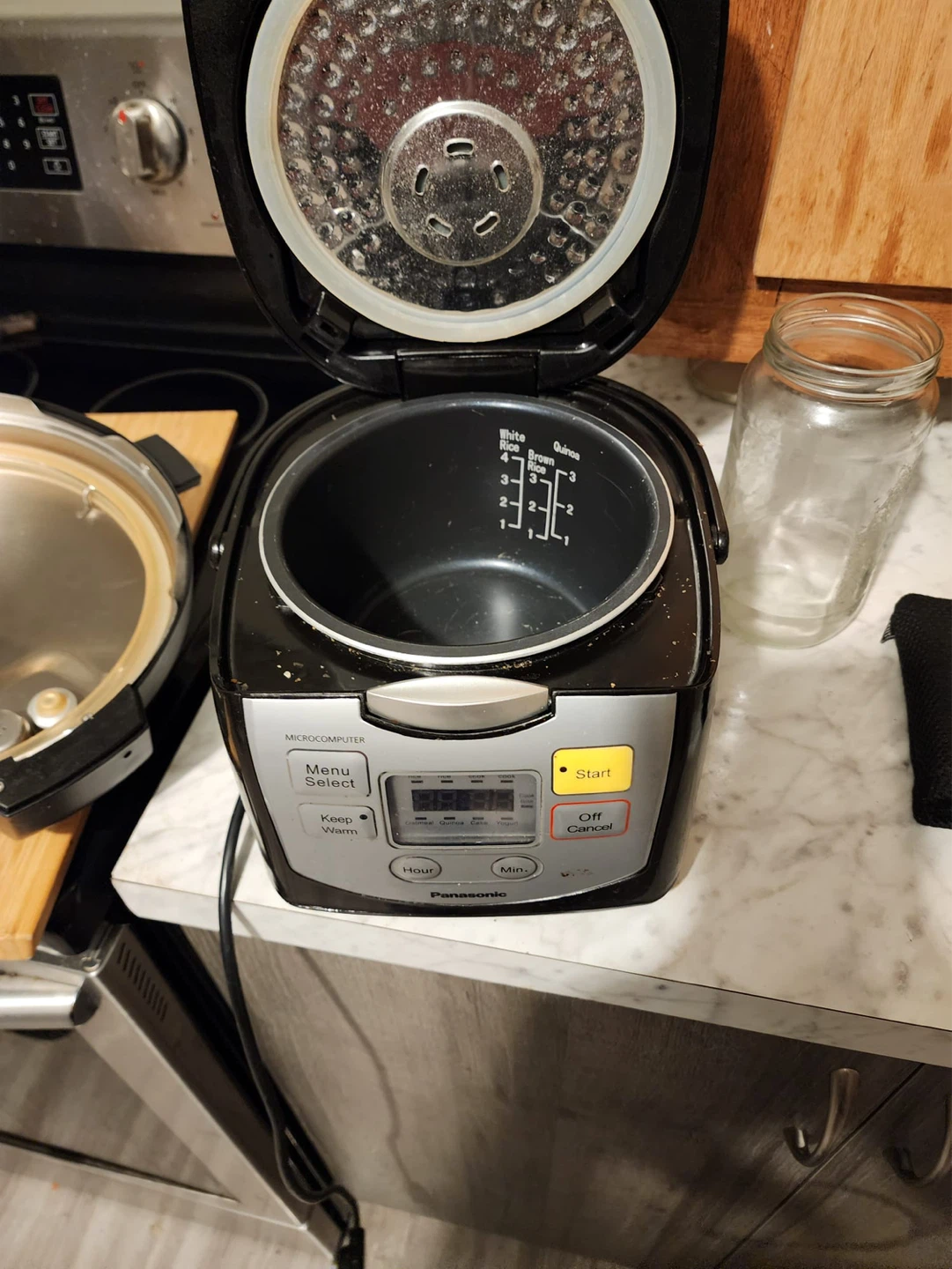 Panasonic Microcomputer Rice Cooker - photo 2