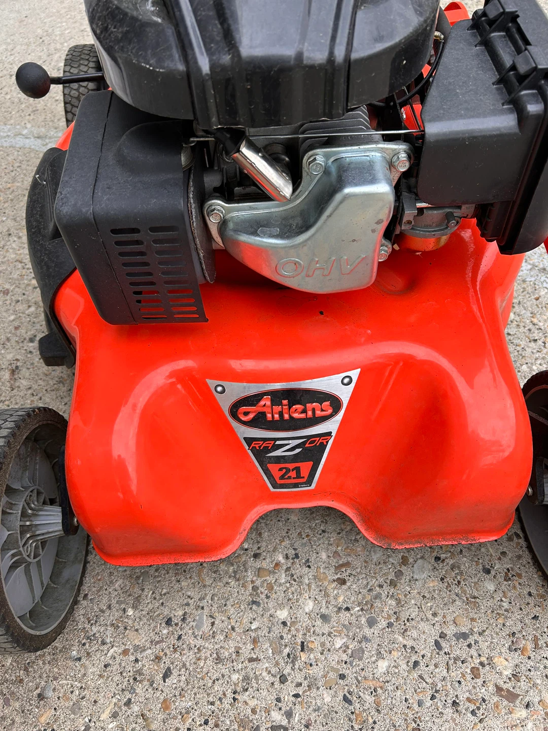 Ariens Razor 21 Lawnmower