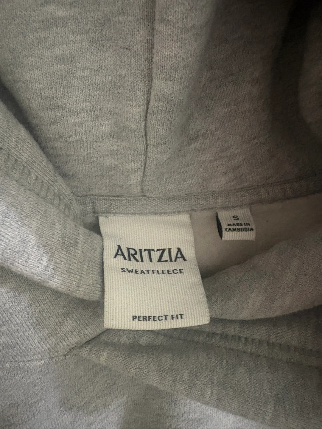 ARITZIA SWEATFLEECE Cropped Hoodie - Size S
