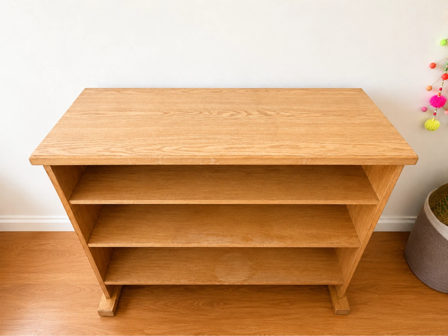 Solid Wood Bookshelf – Sturdy & Spacious - photo 3
