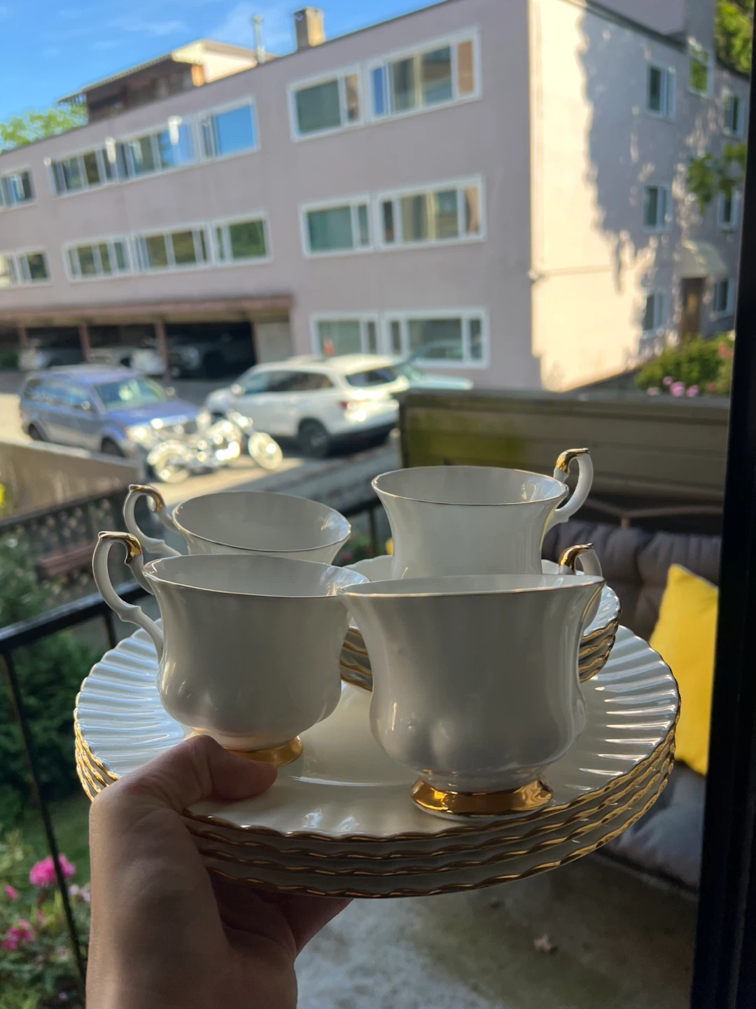 Royal Albert Val D'or Bone China Teacups and Saucers Set