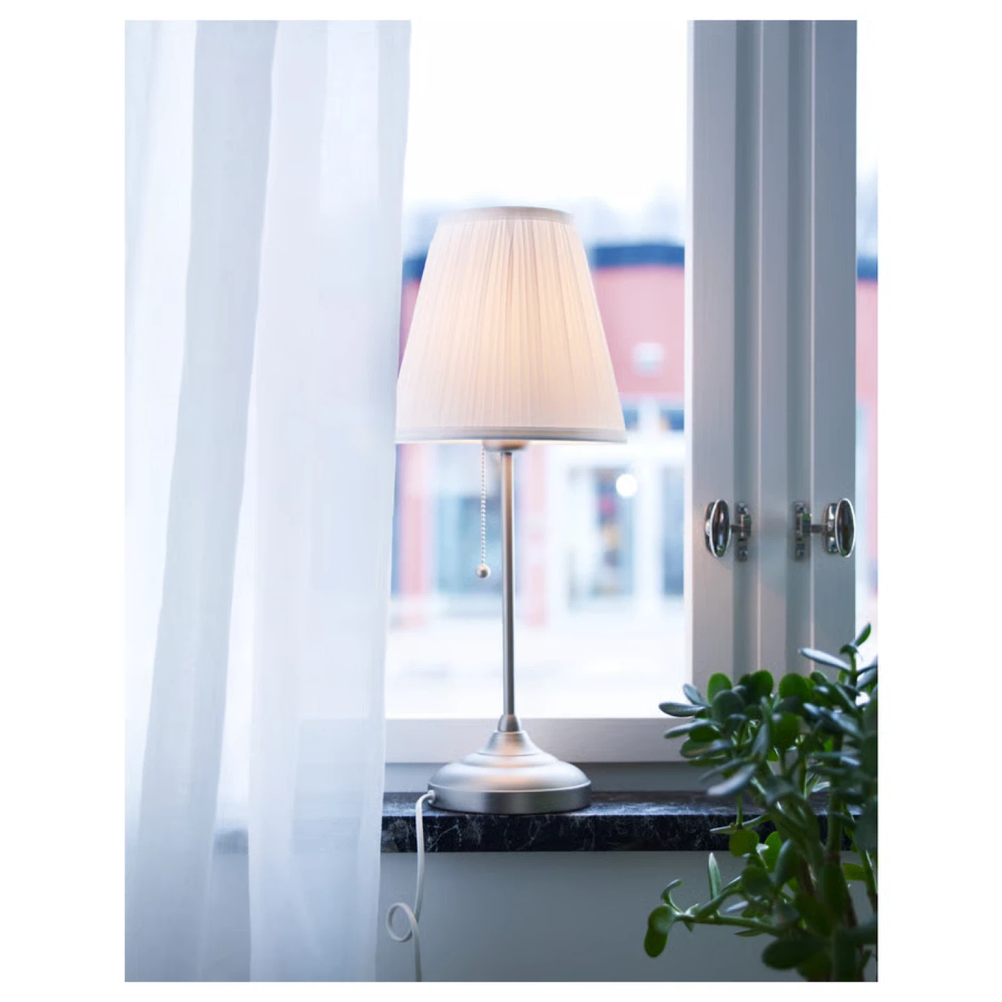 Table Lamp with Pleated Shade - photo 5