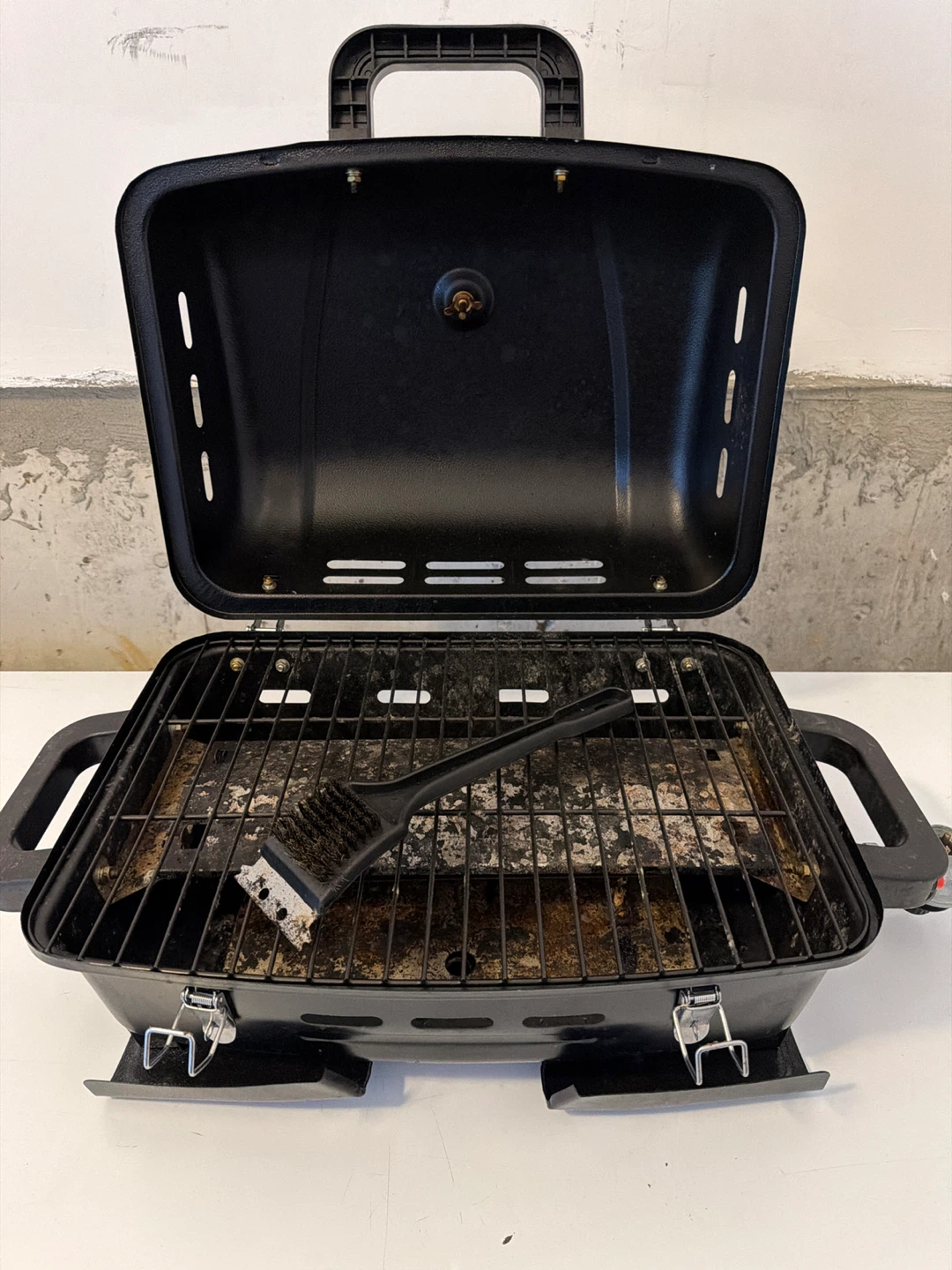 Portable Propane Grill - photo 2