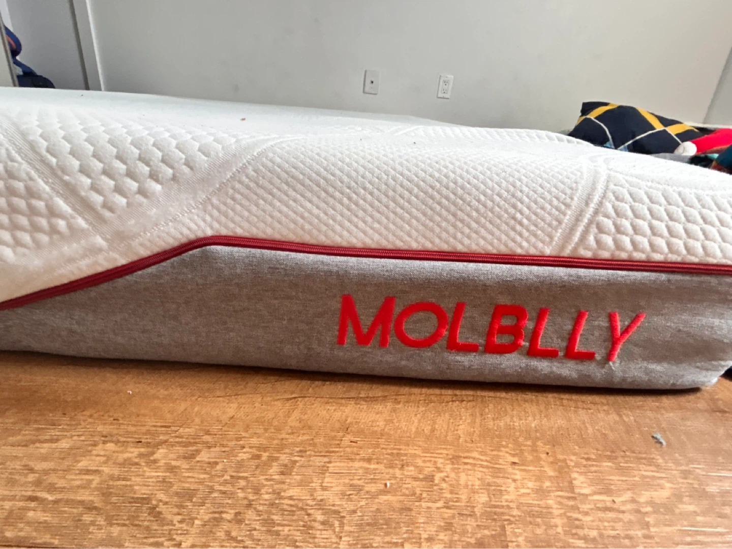 Queen size Firm Foam MOLBLLY Mattress