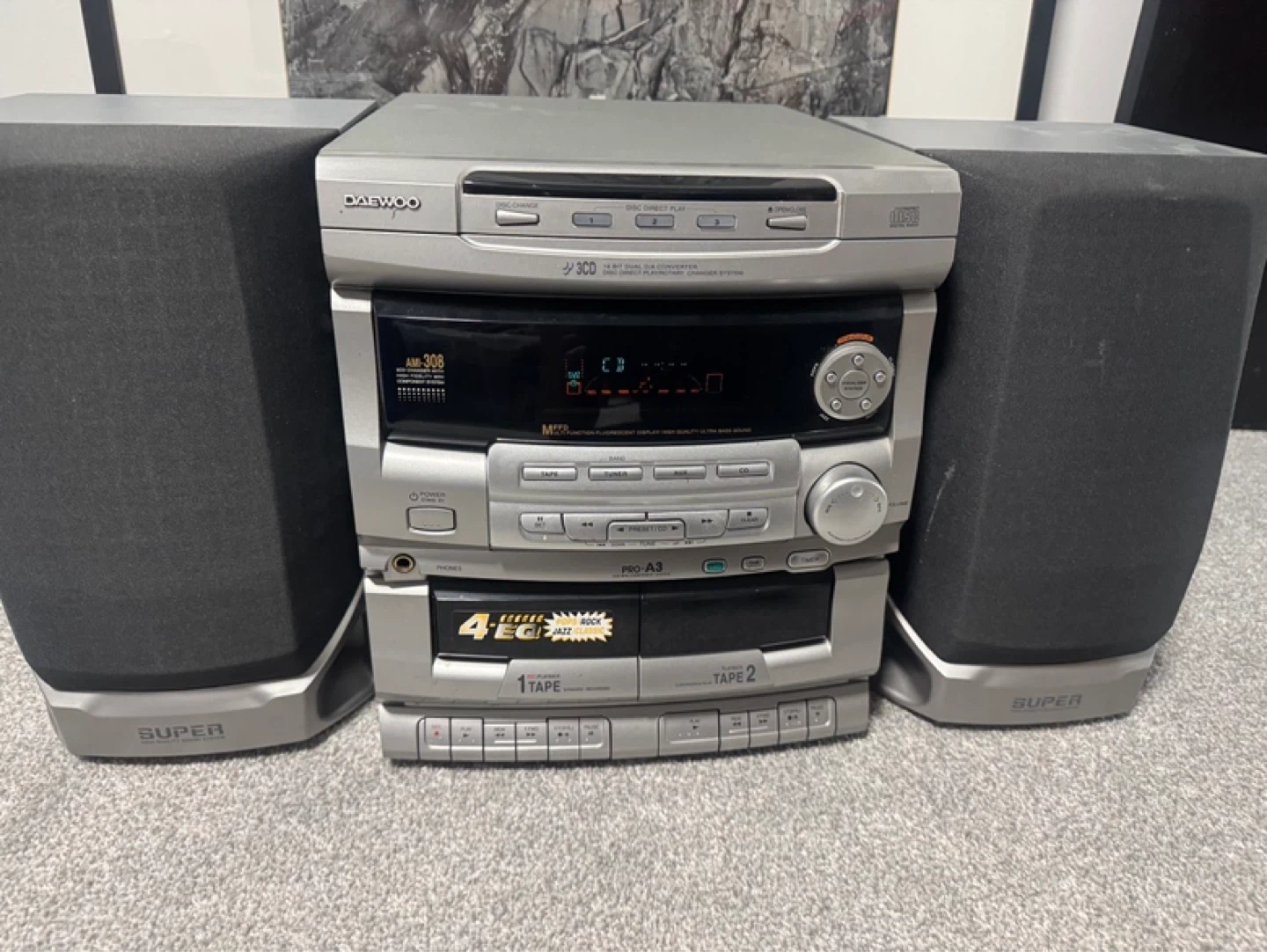 Daewoo AM-308 Stereo System with Dual Cassette and CD Player