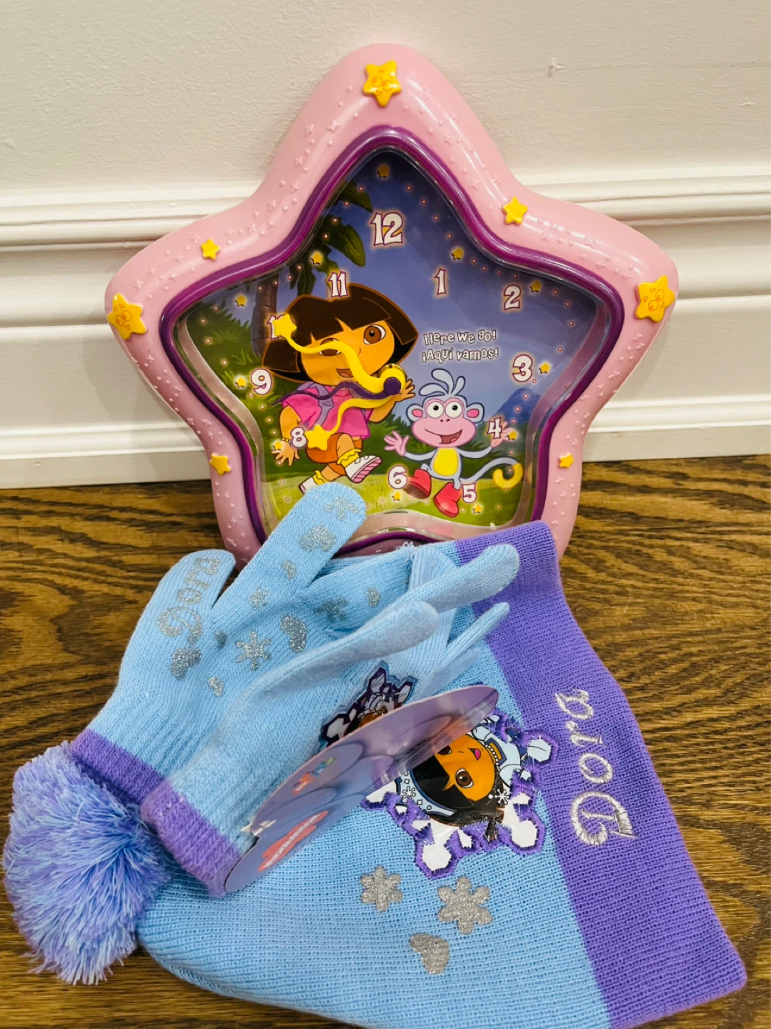 Dora the Explorer Star Clock and 2-Piece Set - photo 4