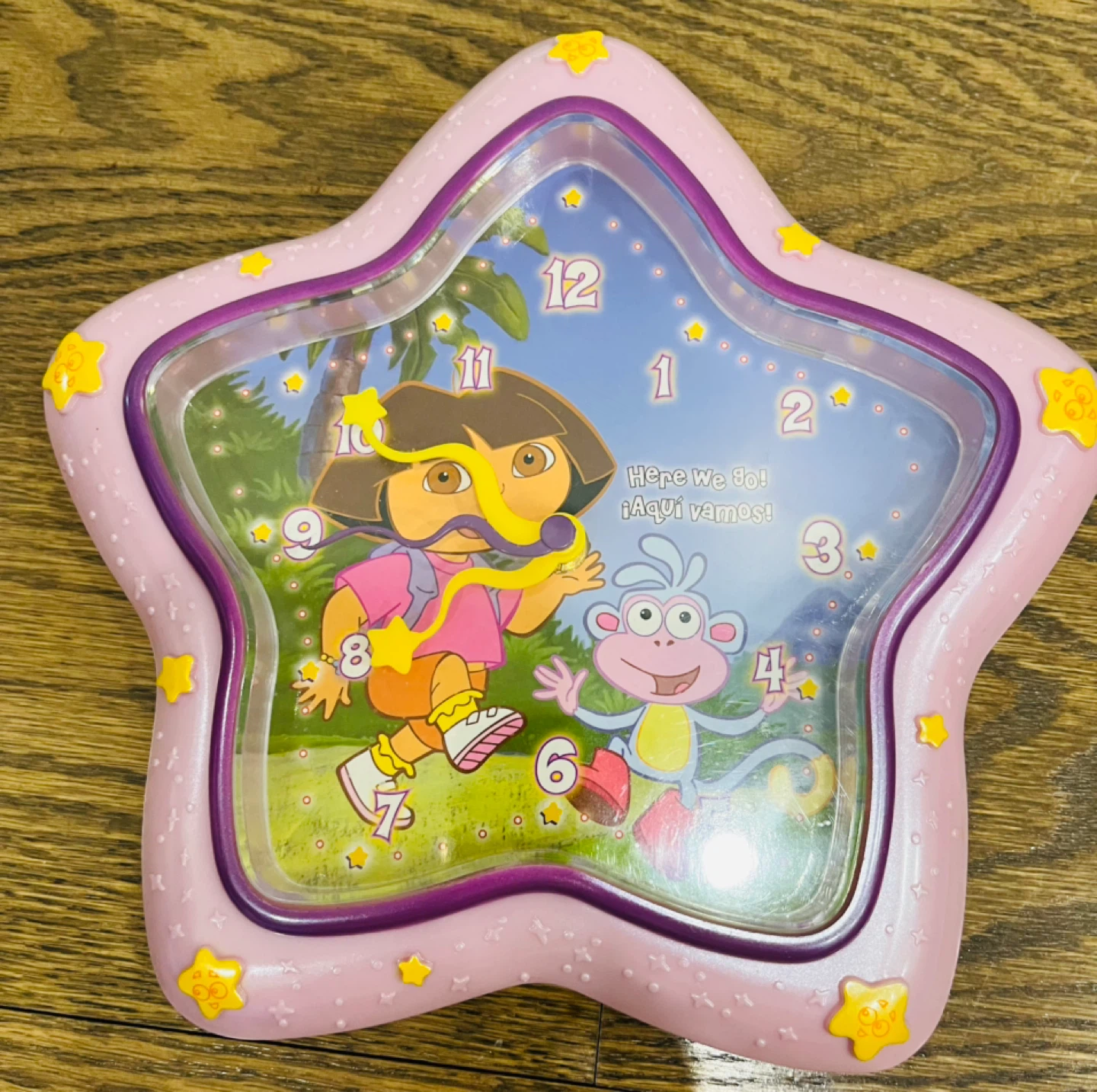 Dora the Explorer Star Clock and 2-Piece Set - photo 5