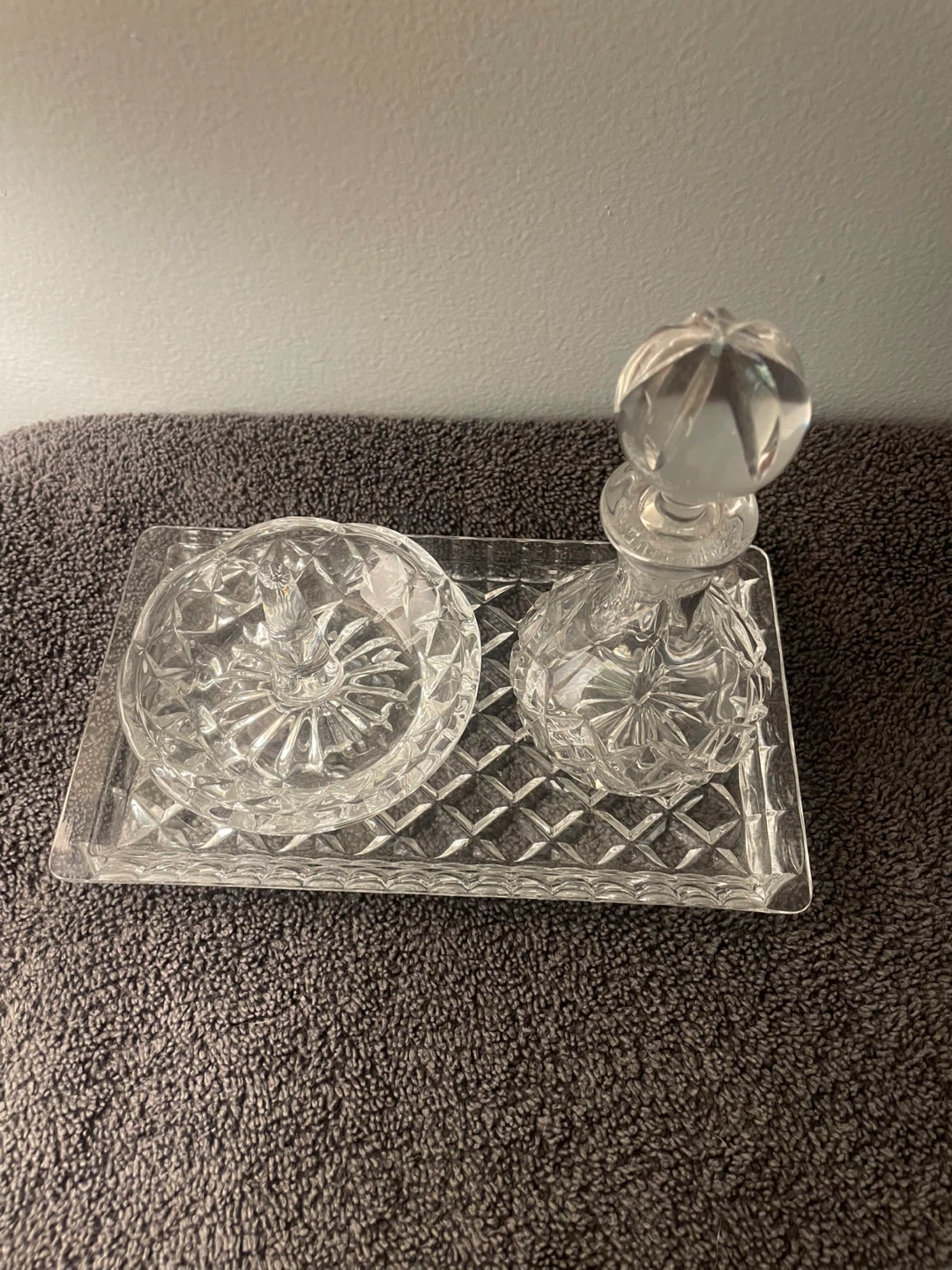 Crystal Vanity Set with Perfume Bottle and Trinket Dish - photo 2