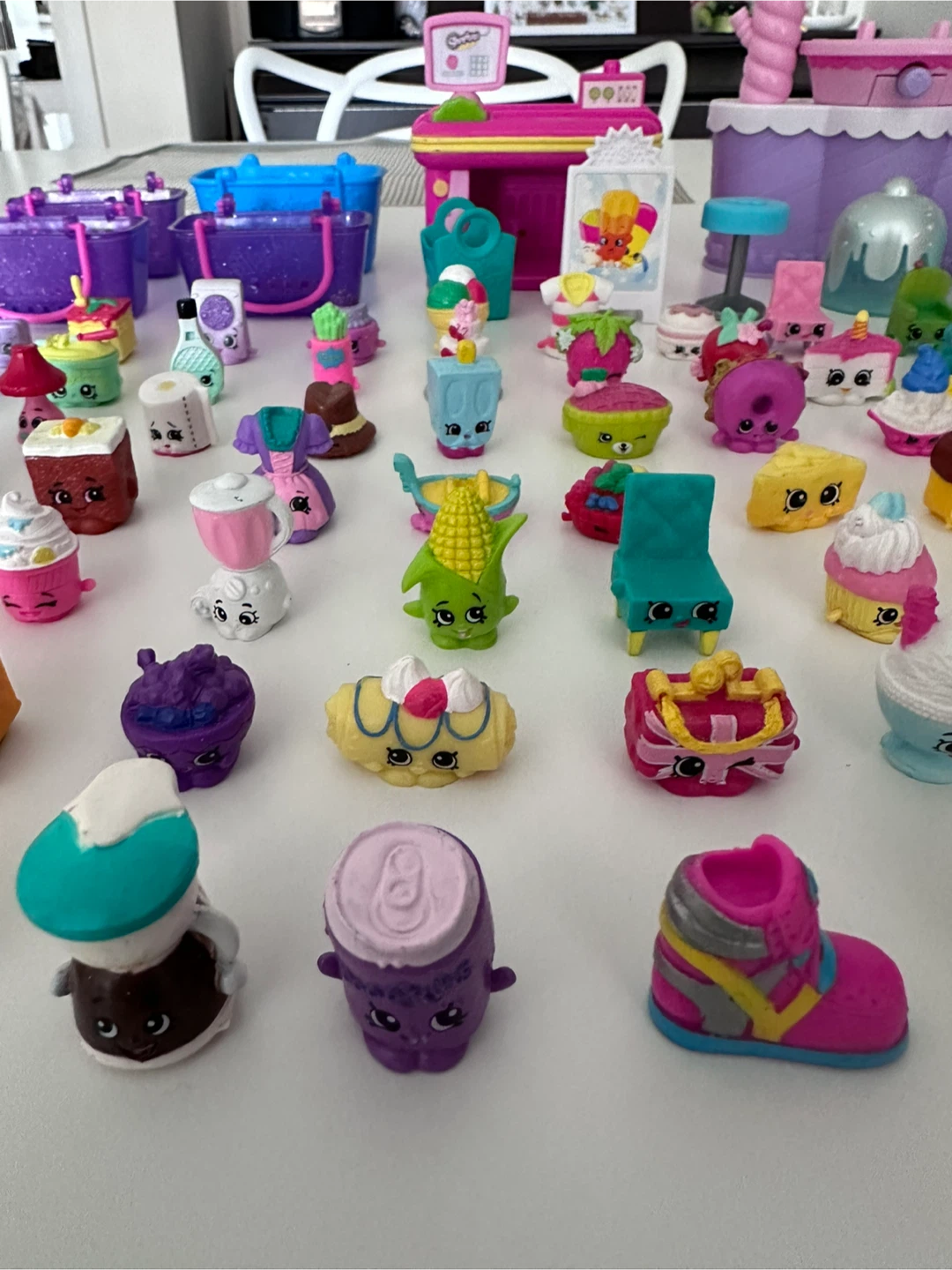 Shopkins Toy Collection with Playsets - photo 5