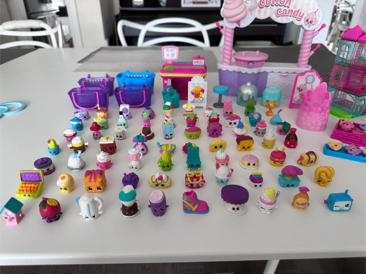 Shopkins Toy Collection with Playsets - photo 2