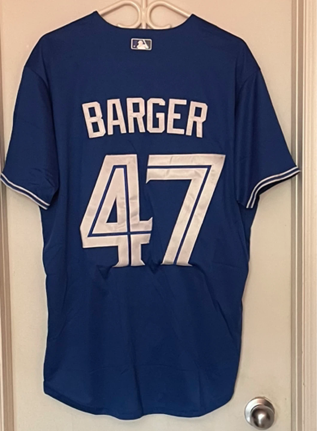 New Mens TORONTO BLUE JAYS Jersey BARGER #47 LARGE