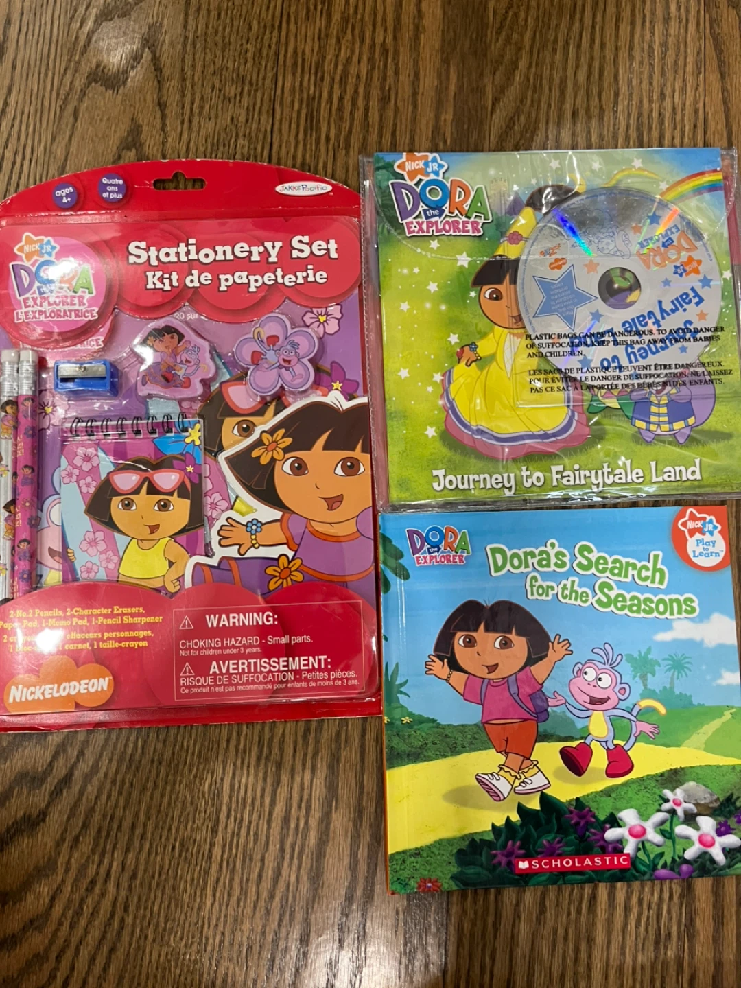 Nickelodeon Dora the Explorer Stationery Set and Books - photo 3
