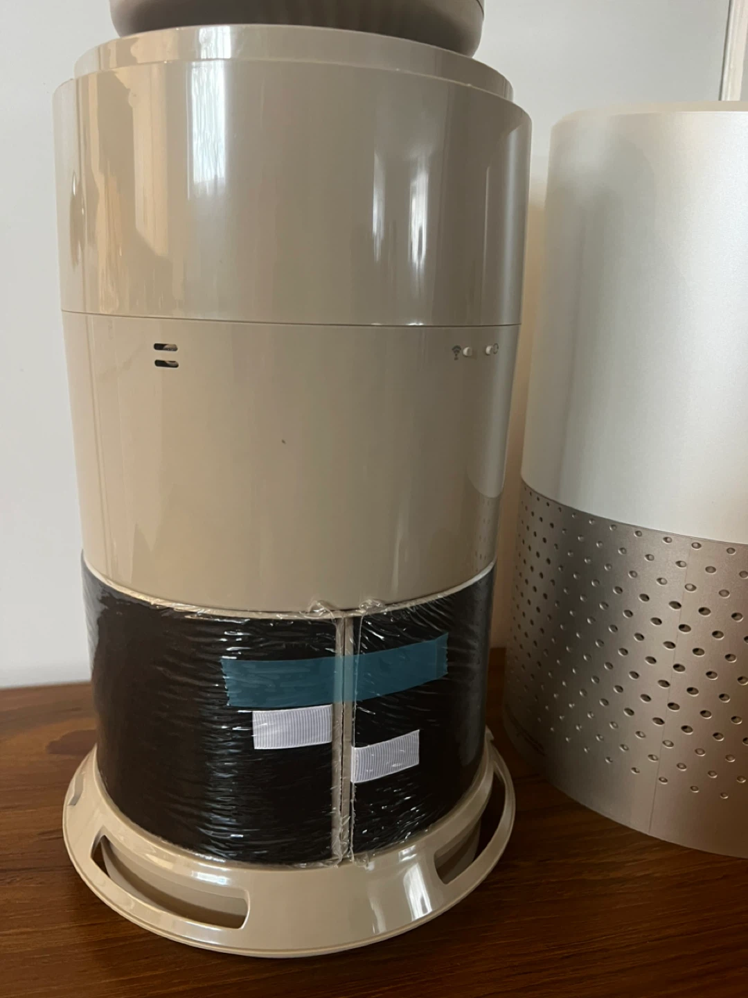 Modern HEPA Air Purifier for Pets, Dust & Odors - photo 4