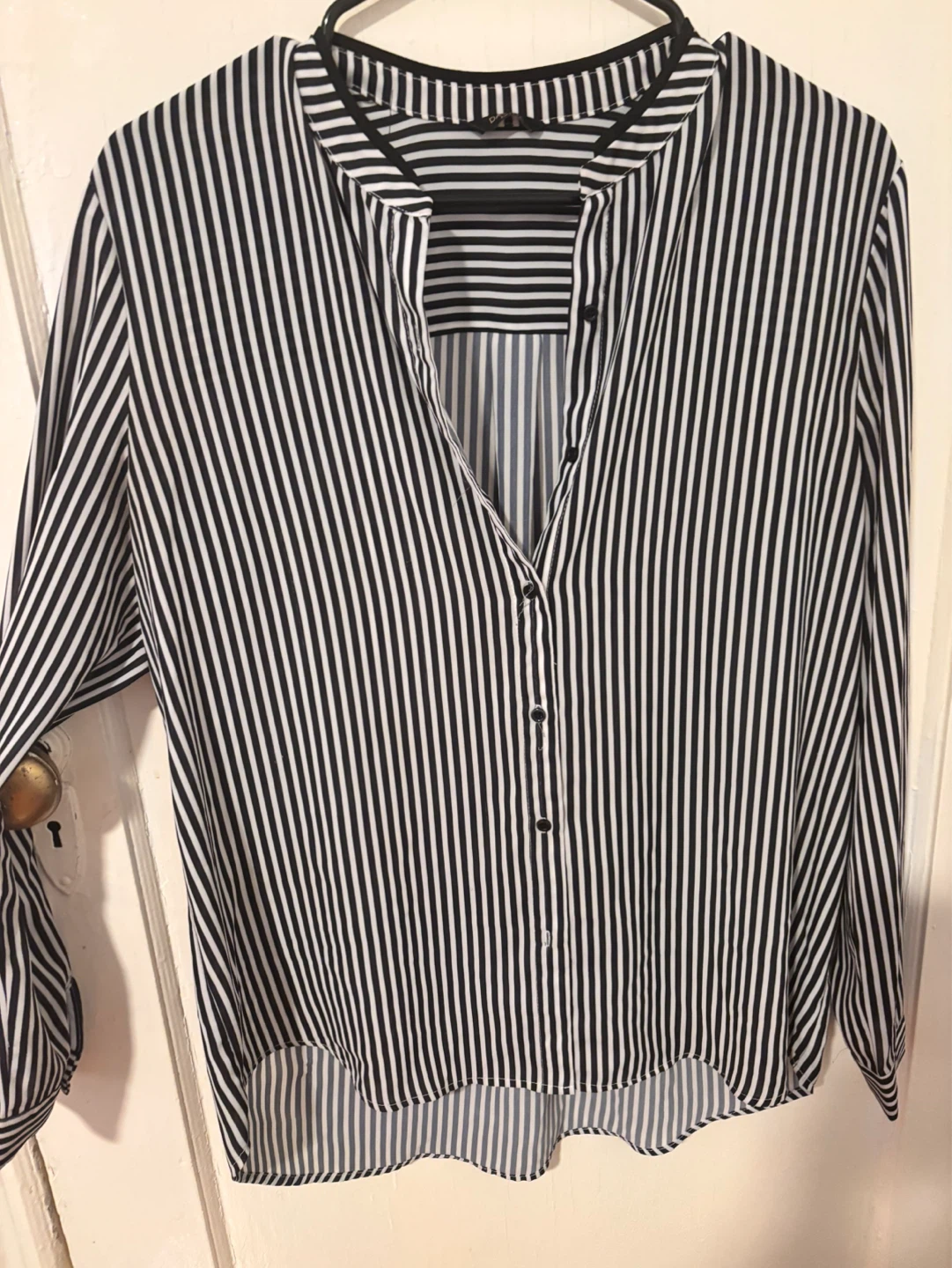 Davida Korea Striped Button-Up Blouse - photo 2