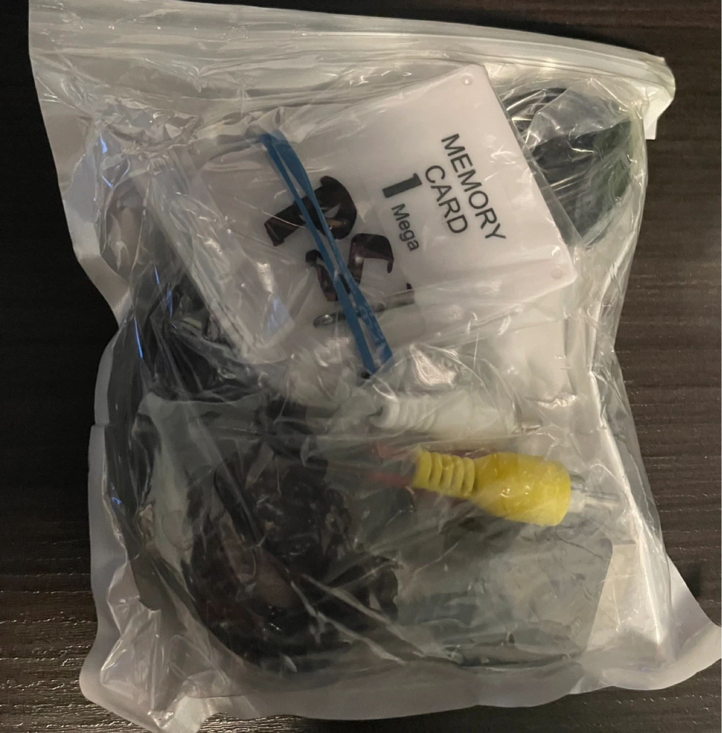 PS1 AV Cable and 1MB Memory Card Bundle - photo 2