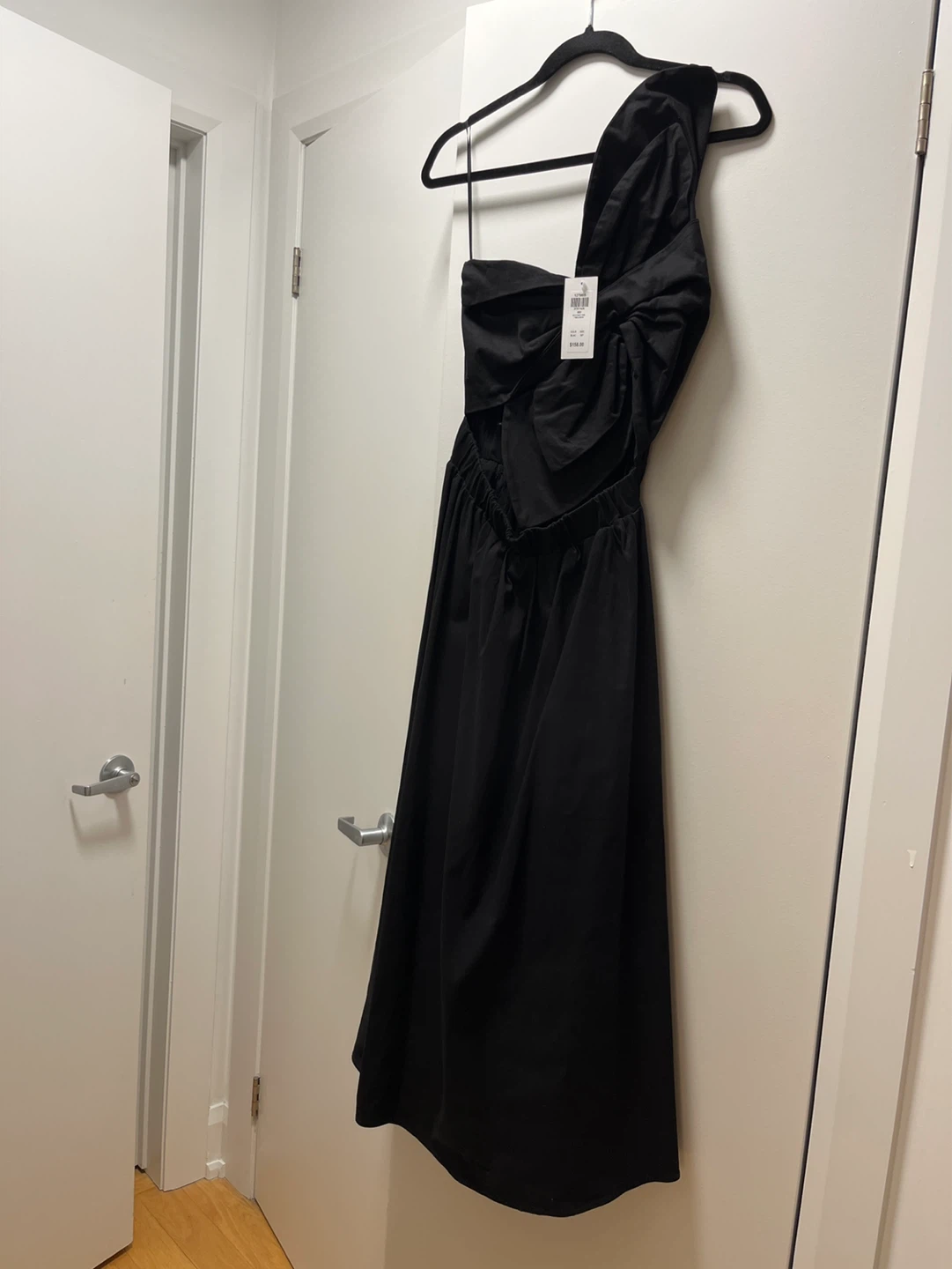 Black One-Shoulder Bow Detail Cutout Midi Dress