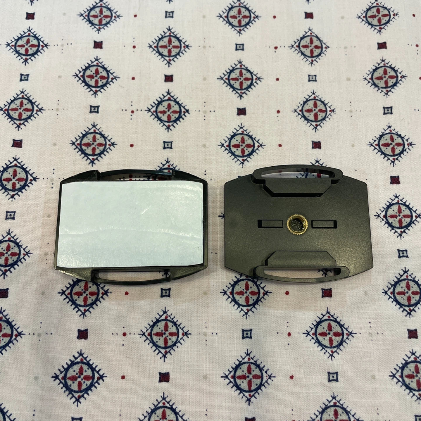 2x GoPro Adhesive Mounts - Black - photo 2