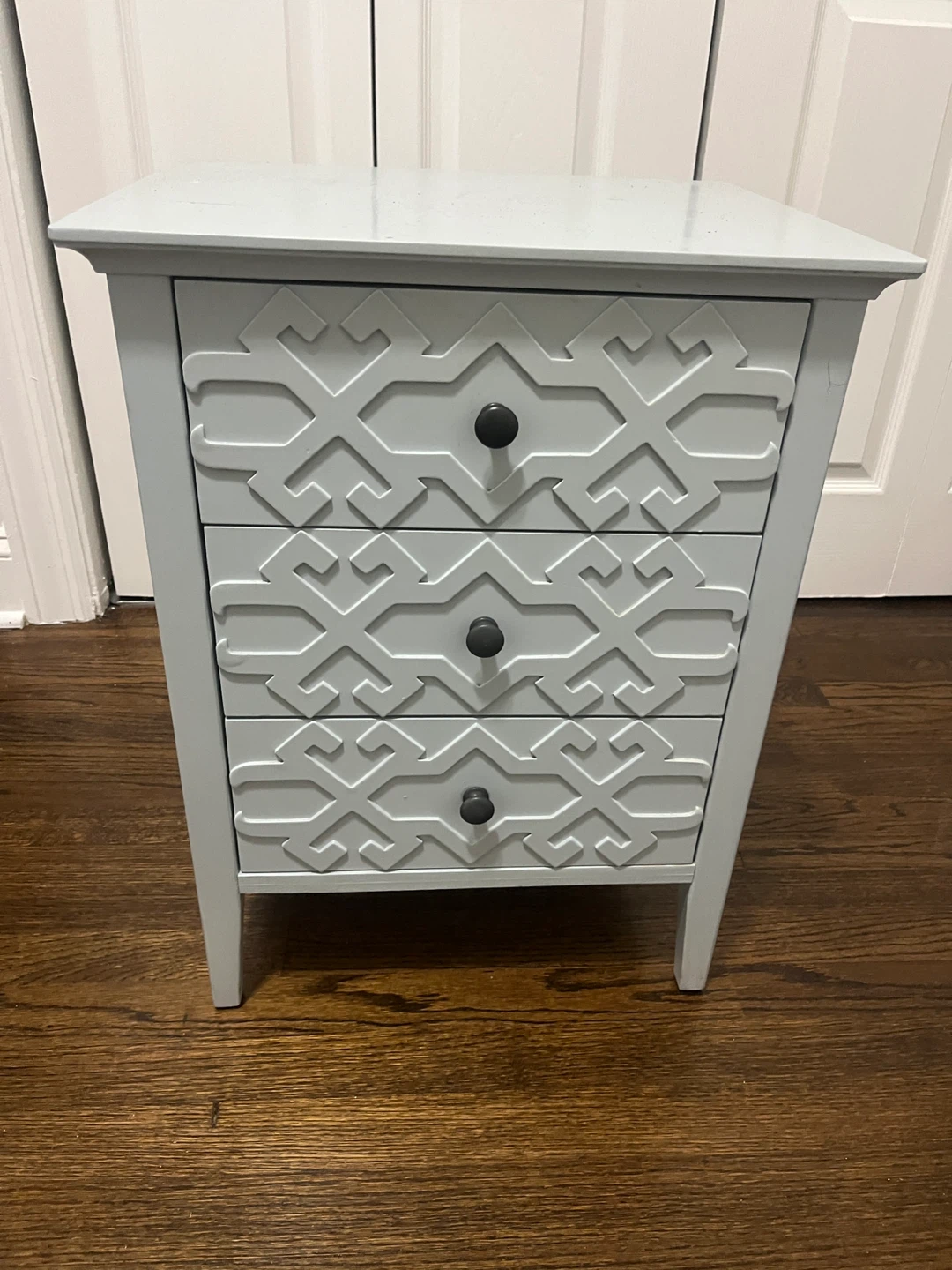 Dresser and Bed Side Table - photo 2