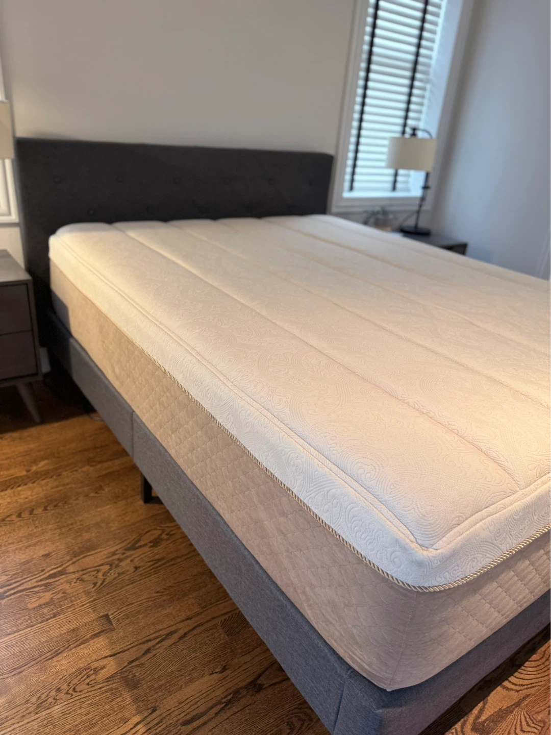 The Grand Bed by Tempur-Pedic Mattress and bed frame - photo 3