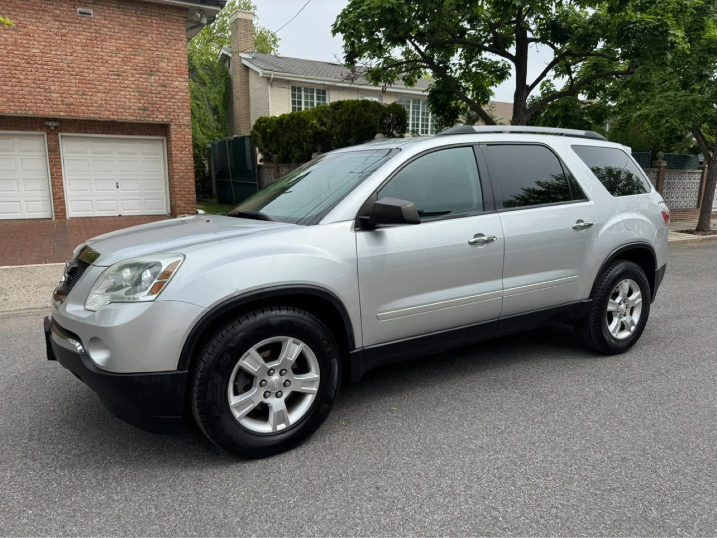 2011 GMC Acadia