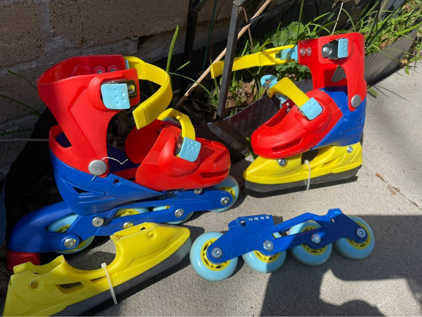 Adjustable Kids Roller Skates with Bag