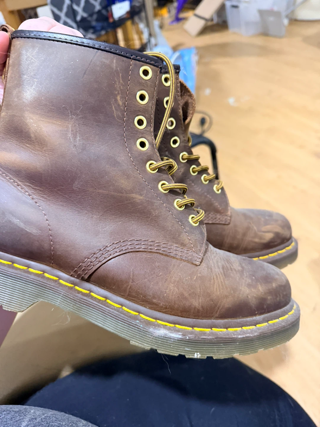 Dr. Martens 1460 Pascal Boots size 9 - Brown Leather - photo 4