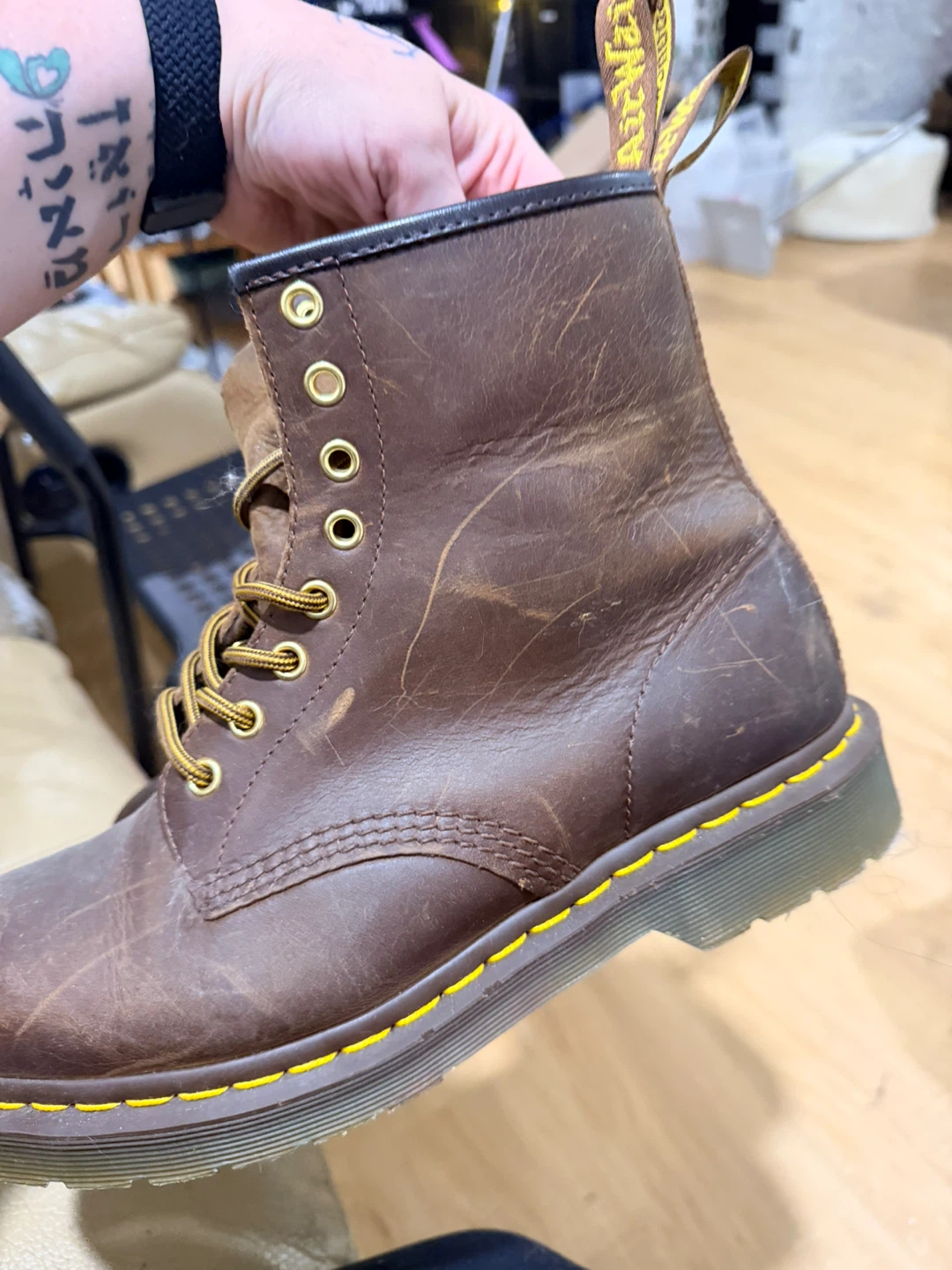 Dr. Martens 1460 Pascal Boots size 9 - Brown Leather - photo 5