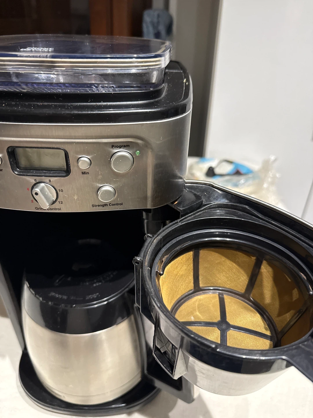Cuisinart Coffee Maker with Grinder - photo 3