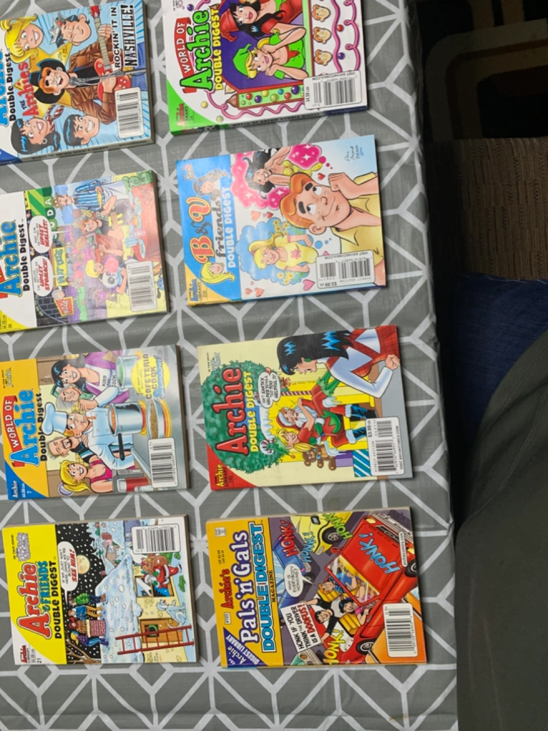 Archie Double Digest Comic Books Bundle